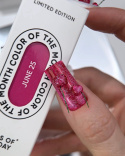 NAILSOFTHEDAY Color of the month June 2025 Cherry Kiss - intensywny różowy lakier hybrydowy z efektem „kociego oka”, 10 ml