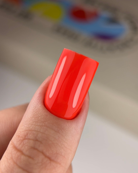 NAILSOFTHEDAY Watermelon - soczysty czerwony lakier hybrydowy, 10 ml NAILSOFTHEDAY Watermelon - soczysty czerwony lakier hybrydowy, 10 ml